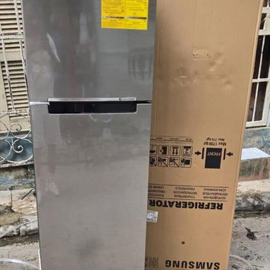 Refrigerador 9.1 Pies marca  Samsung Hielera incluida Congelación Seca precio $600 USD con transporte incluido - Img 122429003