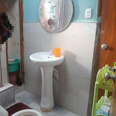 243-APARTAMENTO EN EL VEDADO. PLAZA 1er Piso Alto - 9/10