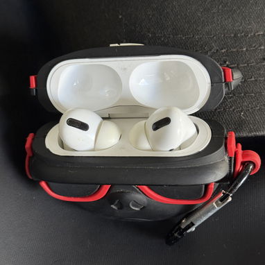 AirPod pro 1 originales - Img 118869253