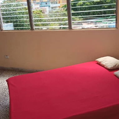 Excelente Apartamento (20 de Mayo) - Img 125398674