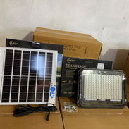Lámpara solares d 300watt - Img 56977285