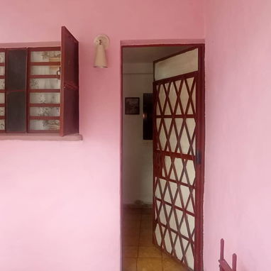 Renta de pequeño apartamento confortable y bien equipado, en buena zona de Playa - Img 121433834