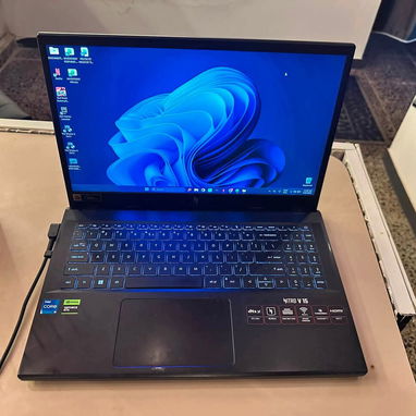 Laptop Acer nitro V15 - 3/5