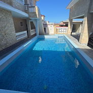 Alquilo CASA DE LUJO de 7 habitaciones con piscina en Guanabo - Img 55071982