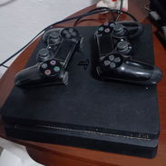 Ps4 Slim 1tb pirateado 2 mandos sellos de fabrica. - Img 56313863