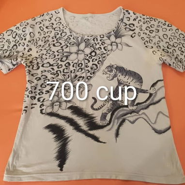 Venta de ropa reciclada - 7/10