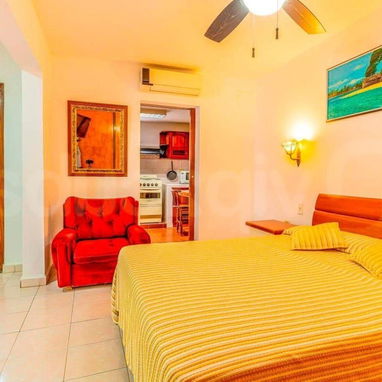 Renta de casa con piscina - Img 114956681