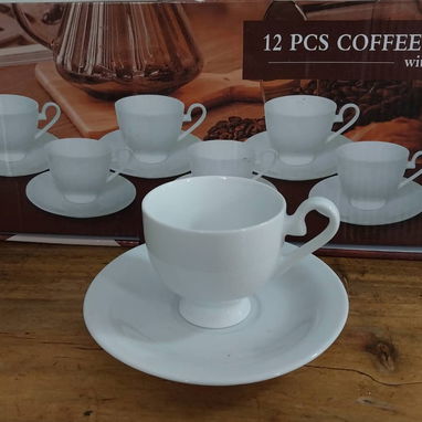 ☕️Juego de tazas  Juego de tazas  para café.  Consta de seis tazas y seis platillos. Medidas: 6cm de alto por 7cm de diá - Img 120152715