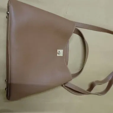 Cartera de mujer color Carmelita. - Img 110271460