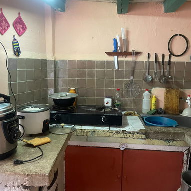 Apartamento con todo adentro de 3 cuartos - 6/9
