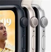 $200 usd Apple Watch SE 2 40mm  $220 usd Apple Watch SE 2 44mm - Img 45707135