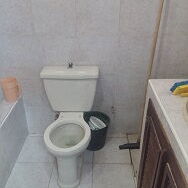 Vendo apartamento horizontal en la zona Catedral a una cuadra del Museo de la Revolución, a dos de la Iglesia del Angel - Img 124844075