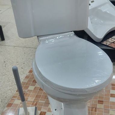 Tazas de baño ,inodoros marca fanzzy germany tradicionales  Nuevos en caja importados mensajería en toda la Habana - 2/2