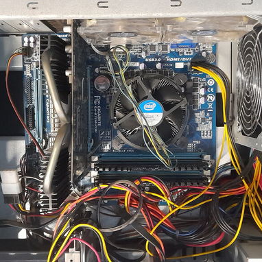 ⚙️🖥️SET INFORMATICO/GAMER⌨️🎮  PC/TV(MONITOR)/DIVERSOS PERIFÉRICOS - 8/10