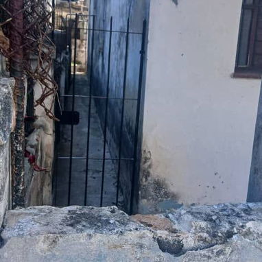 Se permuta casa en marianao - Img 123518229