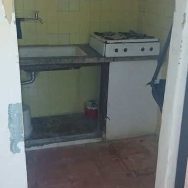 ☎️  52832612  ☎️   🏡 SE PERMUTA CASA - 5/10