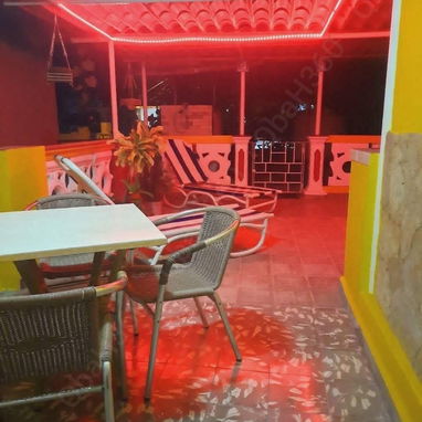 RENTA  apartamento independiente de 1 habitacvion en HOLGUIN con Qba Hostin 360 - 4/9