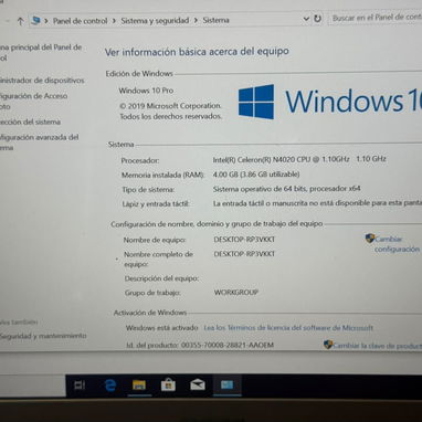 Laptop Acer dorada Equipo confiable con rendimiento ideal para algunos juegos y trabajos de programación informática - 5/5
