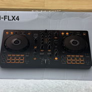 Pioneer DJ DDJ-FLX4 2-Deck Rekordbox - Img 58107077