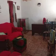 Apartamento de 2 Cuartos en 3er Piso en Edificio Micro Atípico cerca de Santa Catalina y Vento !!! - Img 52287303