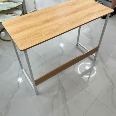 Mesa de escritorio de base metálica de 100cm de ancho, 75 cm de altura , 45 cm de profundidad - 2/3