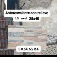 ceramica importada antiresbalante con relieve 25 x 40 - Img 56293703
