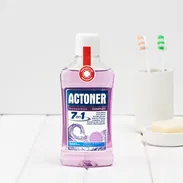 El Enjuague Bucal Complet 7 en 1 previene la placa bacteriana, el sarro, las caries, escudo protector para las encías y - Img 54888090