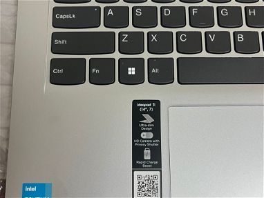Laptop Lenovo nueva de última generación - Img 64947275