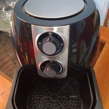 VENDO FREIDORA DE AIRE DE POCO USO - 3/4