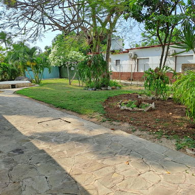 CASA FINCA EN VENTA - 3/10