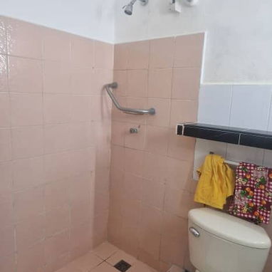 GANGA! Apartamento en Venta! 2/4 BAJOS - Img 122372193