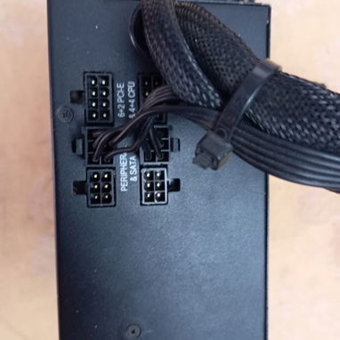 Fuente semi modular Corsair 750 w - Img 125585366