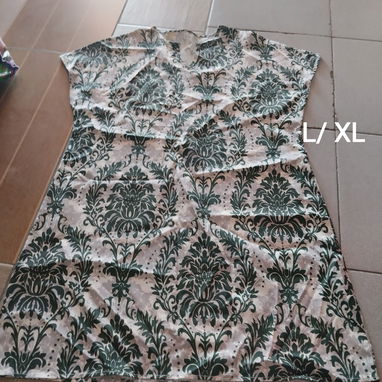Variedad de vestidos nuevos - Img 120145700