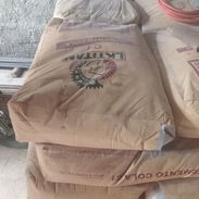 Cemento cola de 25kg LKTITAN - Img 58264481