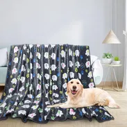Mantas para perros Rezutan para perros grandes, con patrón de elefante gris franela y huellas de patas, 60x50 pulgadas, - Img 53202444
