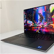 Laptop metálica gama alta con rendimiento ideal para juegos,trabajos profesionales de diseño y programación informática - Img 45501136
