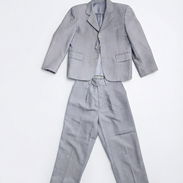 Traje Gris Elegante - Img 56505856