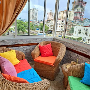 ♐️Rentas Lineales.Casas de lujo en el Vedado - Img 111468242
