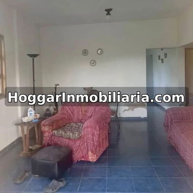 GG-180. ¡ESPACIO, CERCANIA A LA PLAYA Y TRANQUILIDAD EN BRISAS DEL MAR, GUANABO! - 2/10