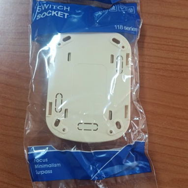 LLÉVATE 2 TOMACORRIENTES DOBLES BIVOLTAJE DE 15A SÓLO X $3 USD, ENTREGA DE FACTURA - 2/5