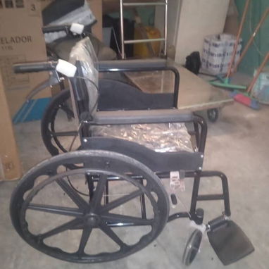 Silla de rueda nueva a extrenar por usted - 2/3