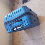 Vendo maleta con defectos menores (acepto transferencia) - Img 57742315