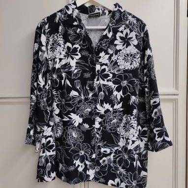 Vendo abrigos, chaquetas y bufandas - Img 112179874