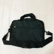 Bolso de trabajo - Img 56879154