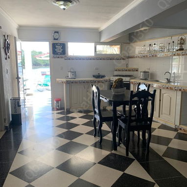 RENTA hostal de 4 habitaciones con Qba Hostin 360 en PLAYA CALETÓN, CIÉNAGA DE ZAPATA. - 9/10