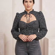 $15 USD Vendo blusas elegantes de varias tallas y modelos - Img 58042764
