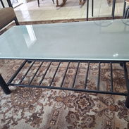 Mesa de centro de tuvo y cristal. - Img 58040117