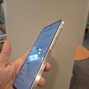 🔥Samsung Galaxy A56 5G 128GB 8GB RAM🔥 - 3/3