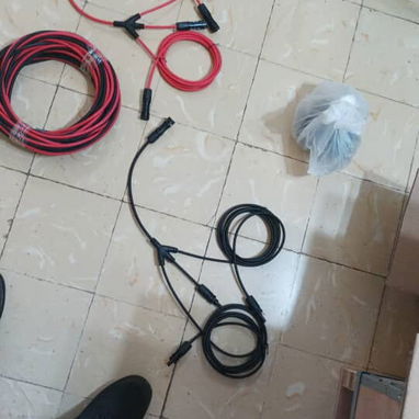 Sistemapara la casa de 7kw de inversor y de batería con todos sus accesorios y sus 4 panes con las vaces - Img 124114087