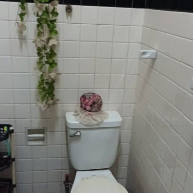 *REBAJADO A $40.000usd. En Venta apartamento (1er piso, 25 escalones) de un edificio de construcción capitalista de los - 9/10